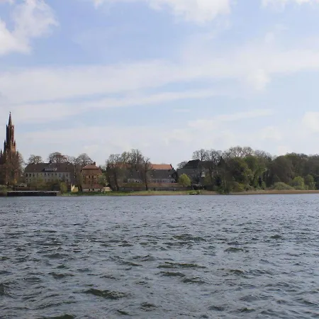 Ferienwohnung-sonnenterrasse * Malchow